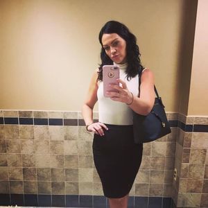 Meet your Posher, Casey